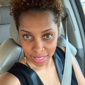 Meet your Posher, Sonia